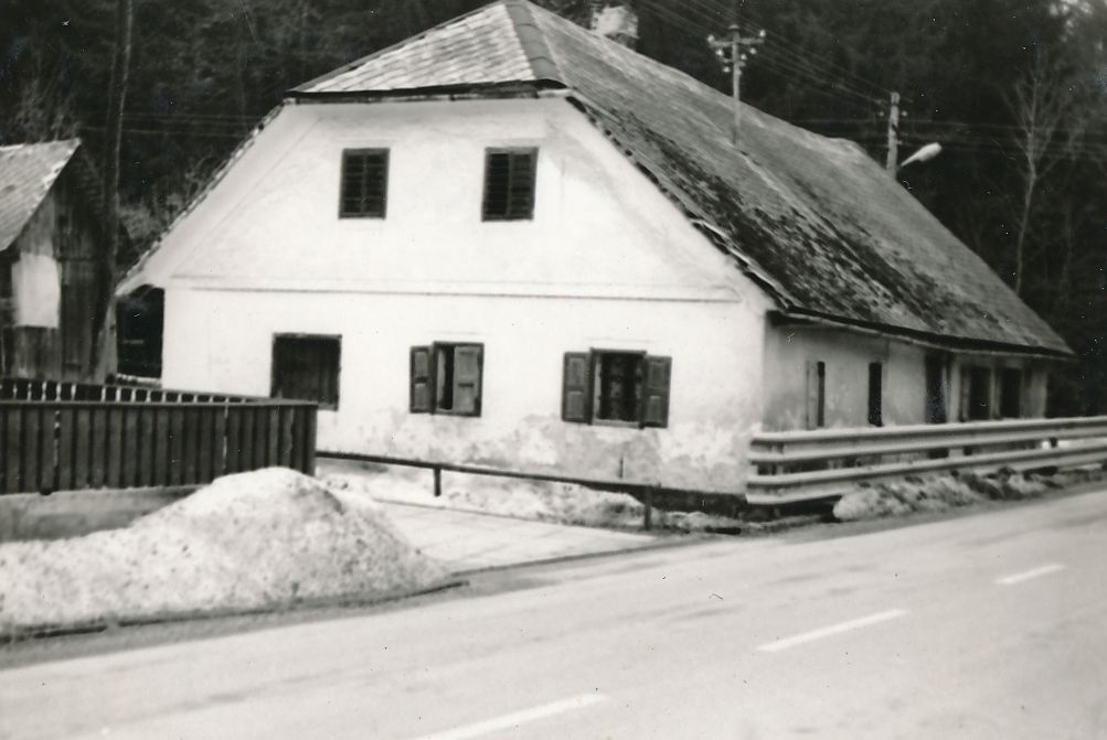 eika image